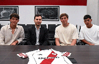 Primeros contratos y renovación para jugadores juveniles