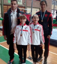 Manuela Bonora y Valentina Iglesias, riverplatenses de Elite. 