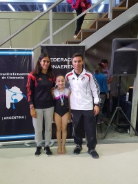 Manuela Sierra, Luciana Maddonni y Mariano Pochini.