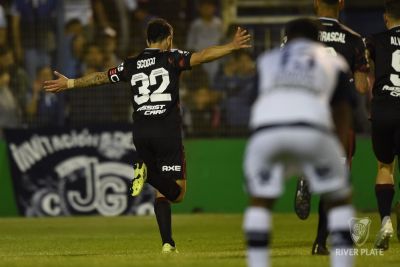  (Foto: Prensa River)