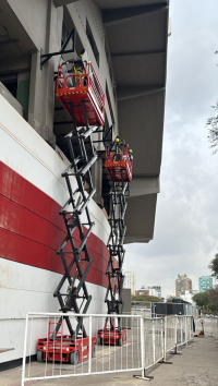 Colocación de las protecciones para iniciar la obra.
