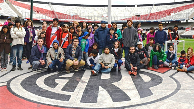 Una visita emotiva al Monumental