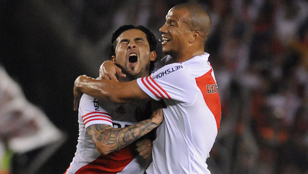 River gan con autoridad en el Monumental