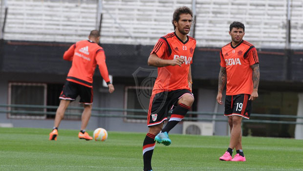 River comenz la semana en el Monumental