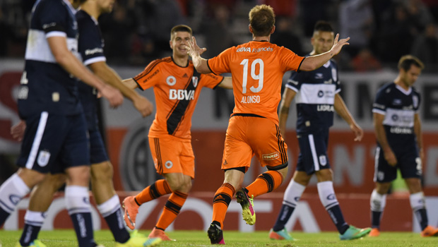 Con gol de Alonso, River venci a Gimnasia