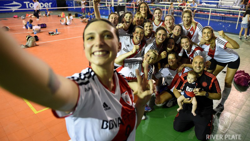 Vley femenino - Semifinal #2 - River vs. Vlez