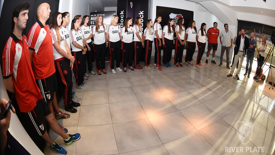 Presentacin del plantel de vley femenino