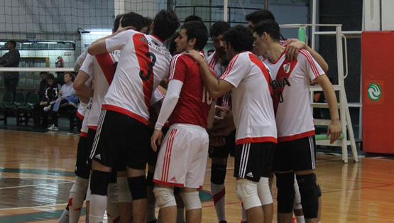 Vley (Divisin de Honor): River Plate vs. UNLaM