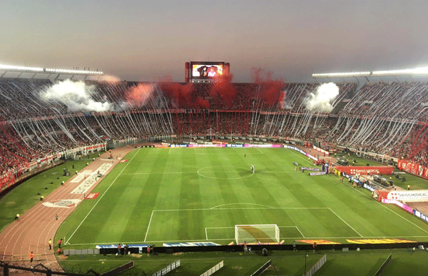 Un nuevo recibimiento Monumental para River