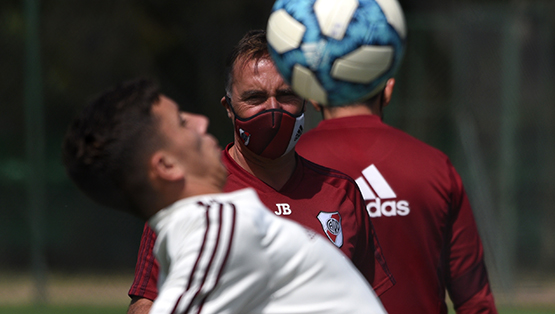 Entrenamiento de Reserva en River Camp (19/11/2020)