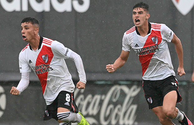 La Reserva gole a Racing en River Camp