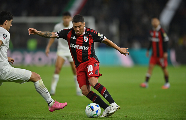 River draws with Libertad in first leg