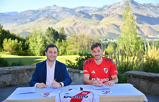 Matías Viña, nuevo jugador de River Plate