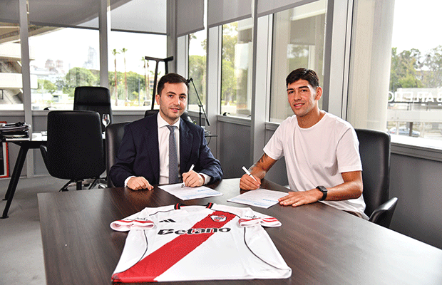Lautaro Rivero renovó su contrato con River