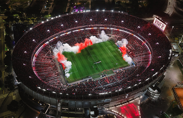 VIDEO - Recibimiento y goles en el Mâs Monumental