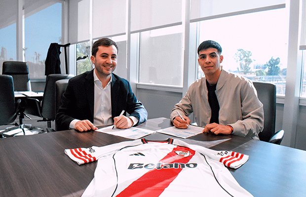 Tomás Galván renovó su contrato con River